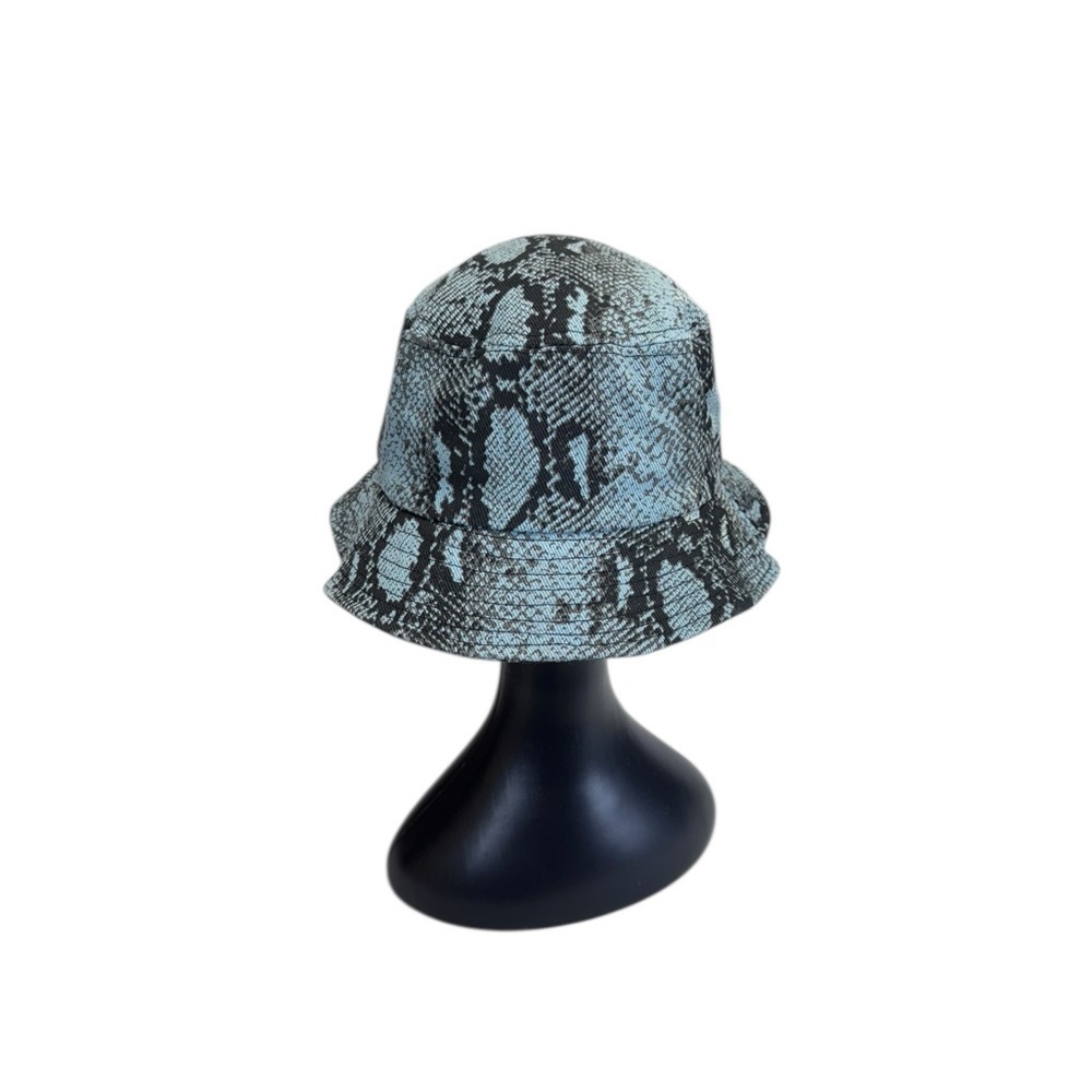 Free Press Snake Print Bucket Hat - Black and Gray